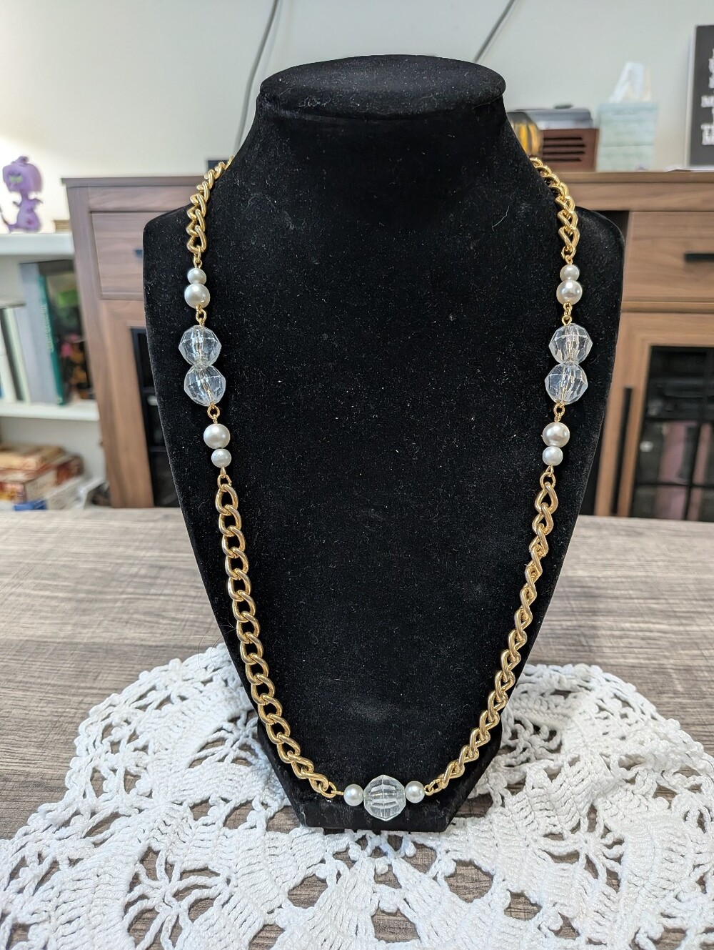 Gold Chain with Clear and Pearl Beads